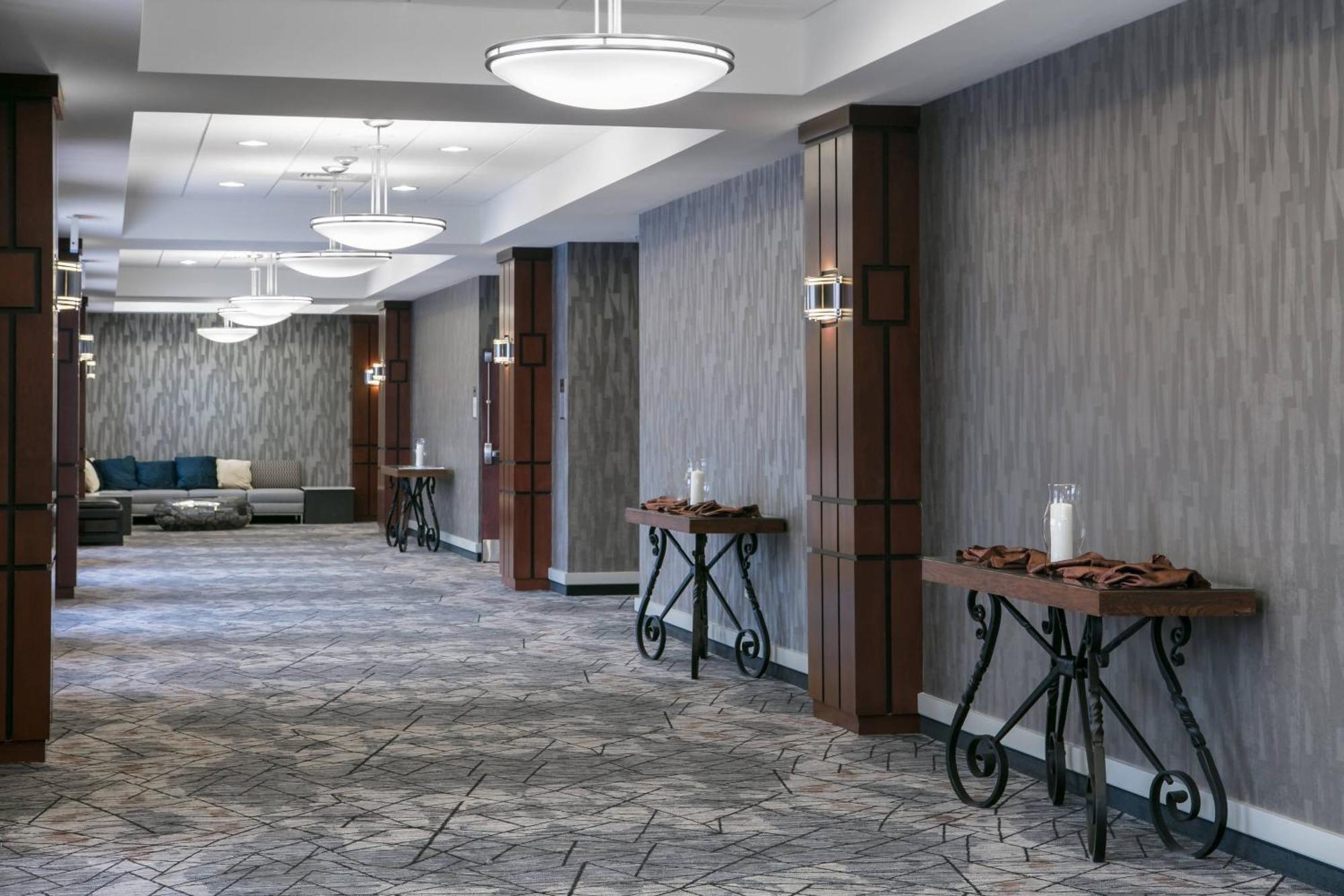 Courtyard Des Moines Ankeny Hotel Exterior foto